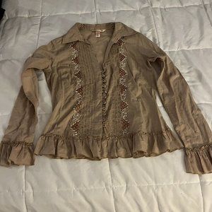 Girl Krazy TAN RUFFLEBUTTON FRONT BEADED EMBROIDED COLLARD V-NECK RUFFLE  SIZE S